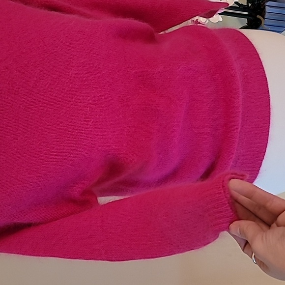 Vintage Hot Pink Chryantheme Lambswool Angora Sweater Sm - Picture 2 of 6